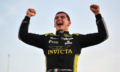 L'esultanza di Leonardo Fornaroli dopo la Featur Race in Qatar (© FIA Formula 2)