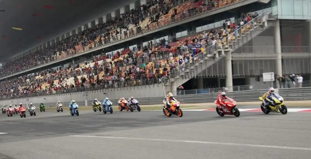 La partenza del GP della Cina 2008. La gara potrebbe tornare in calendario dal 2027. (© MotoGP)