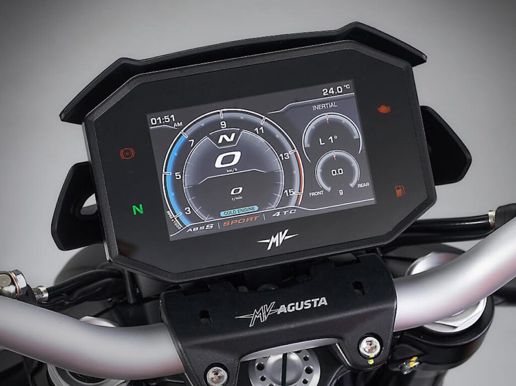 Il display della Brutale 800 2026