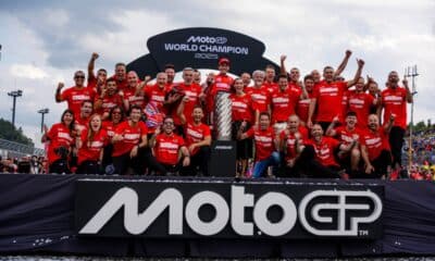 Le celebrazioni del titolo di Marquez in Giappone