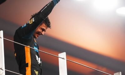 Lando Norris festeggia il titolo ad Abu Dhabi