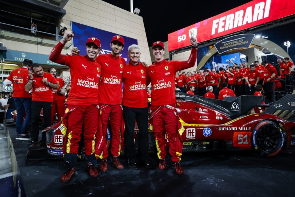 I festeggiamenti della Ferrari #51 che ha vinto il WEC 2025 (© FIA WEC)