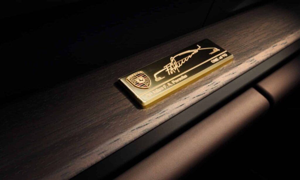 911 GT3 90 F. A. Porsche targa