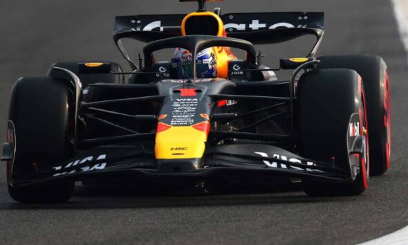 Max Verstappen in pole position nelle qualifiche di Abu Dhabi