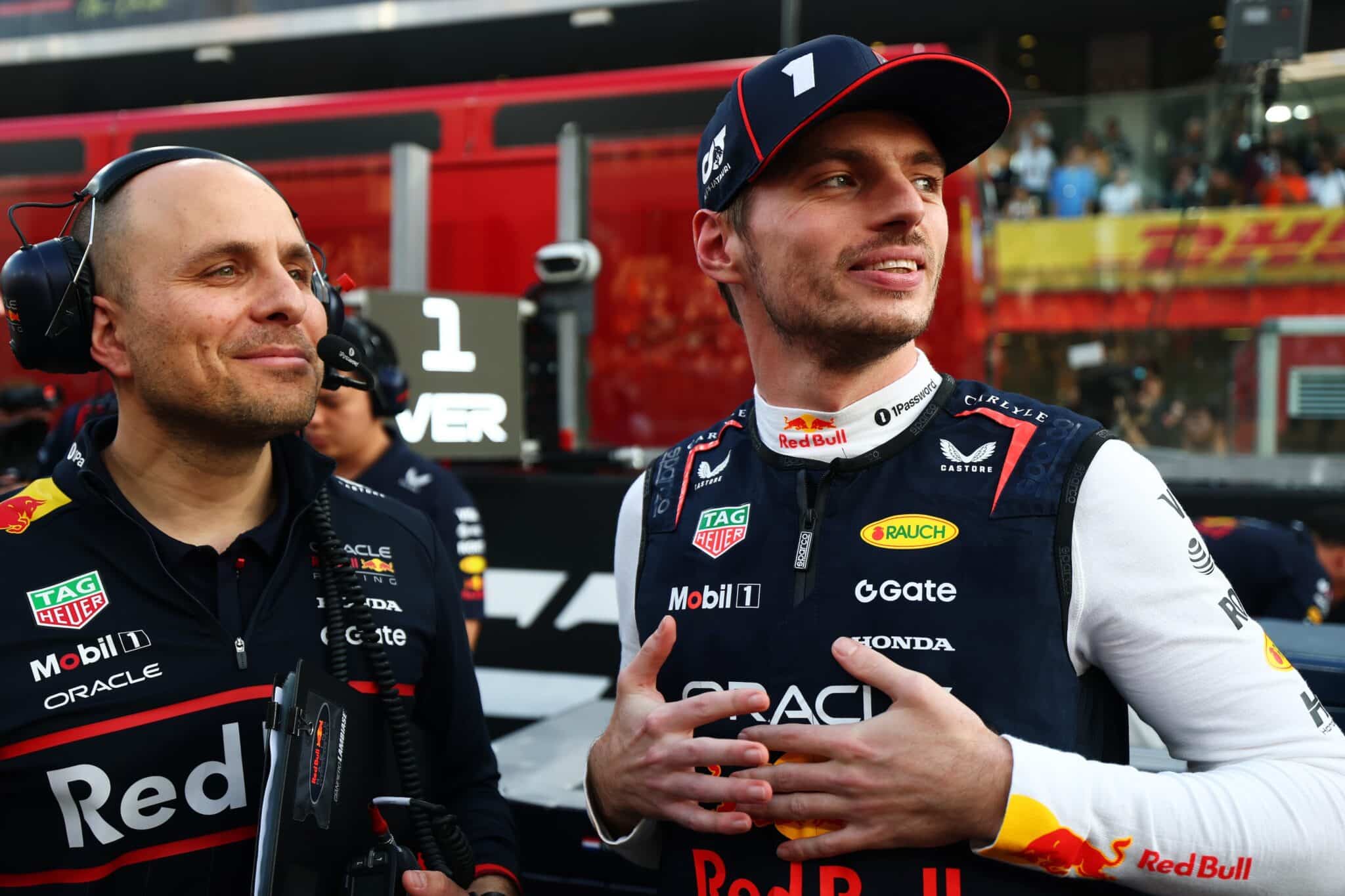 Lambiase e Verstappen in griglia di partenza ad Abu Dhabi (© Red Bull Content Pool)