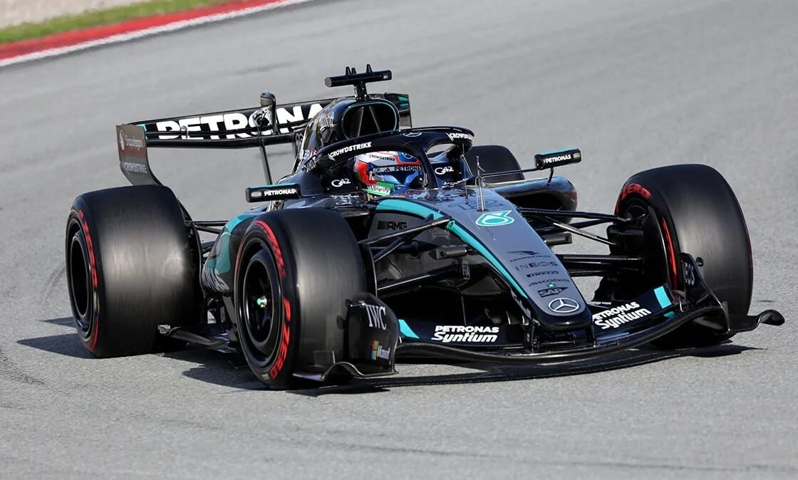 mercedes test barcellona f1 2026
