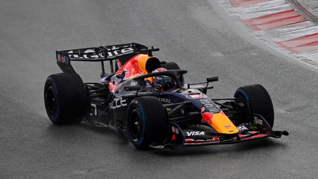 verstappen test f1 2026