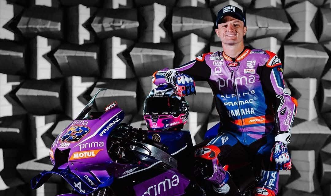 Miller insieme alla sua moto