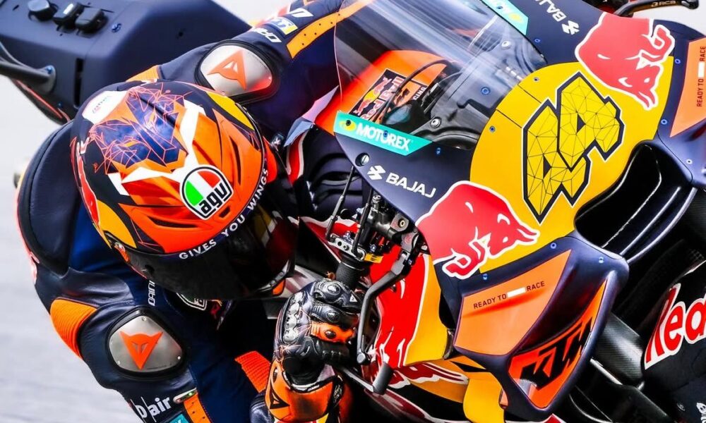 Pol Espargaro in azione nei test di Sepang