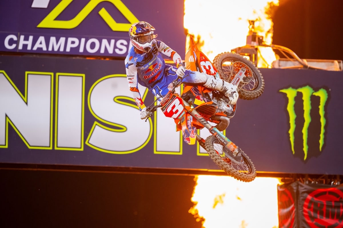 Eli Tomac vincitore del Supercross a San Diego nel secondo Round 2026