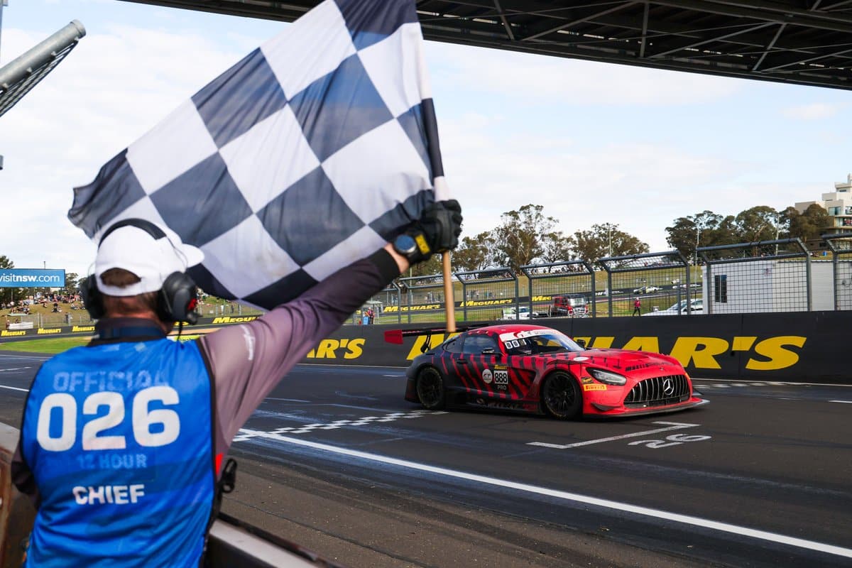 La Mercedes #888 vincitrice della 12 Ore di Bathurst 2026 (© SRO)