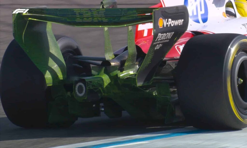 ala scarico ferrari sf-26