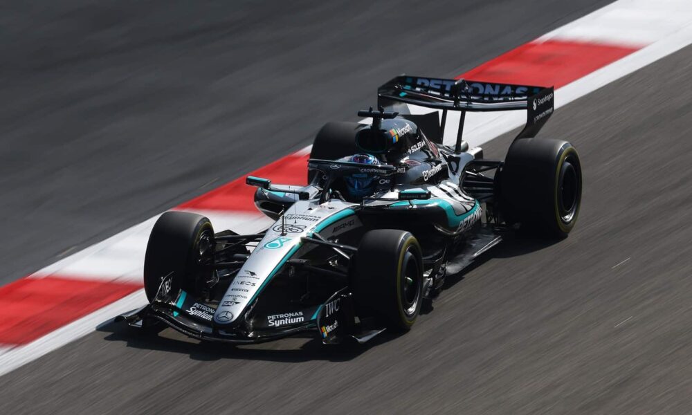 russell mercedes f1 motori 2026
