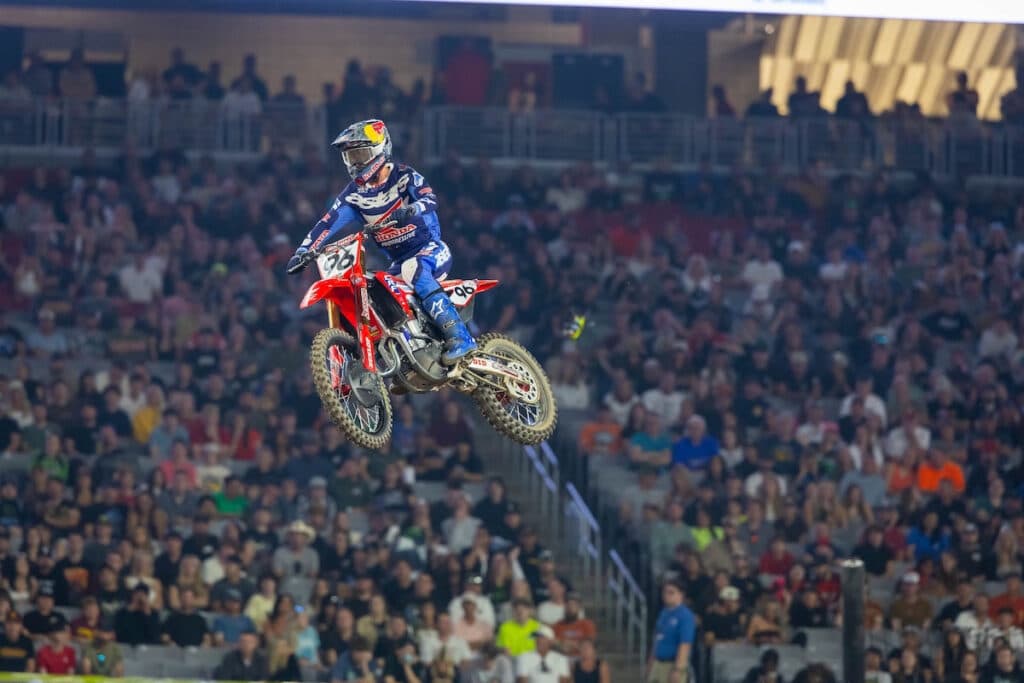 Hunter Lawrence, nuovo leader AMA Supercross