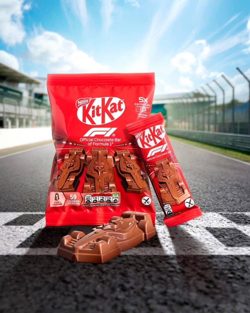 La barretta KitKat a forma di F1 (© Instagram NestleUKI)