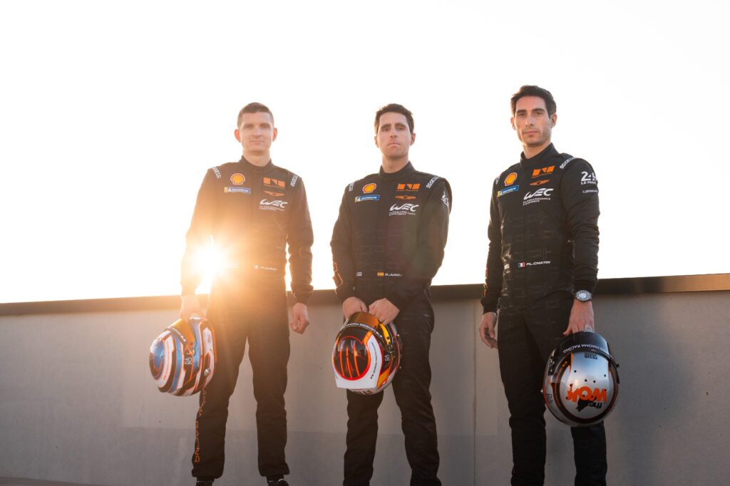 Chatin, Jaminet e Juncadella, equipaggio della Genesis GMR-001 Hypercar #19 che correrà nel WEC 2026 (© Genesis Magma Racing Newsroom)