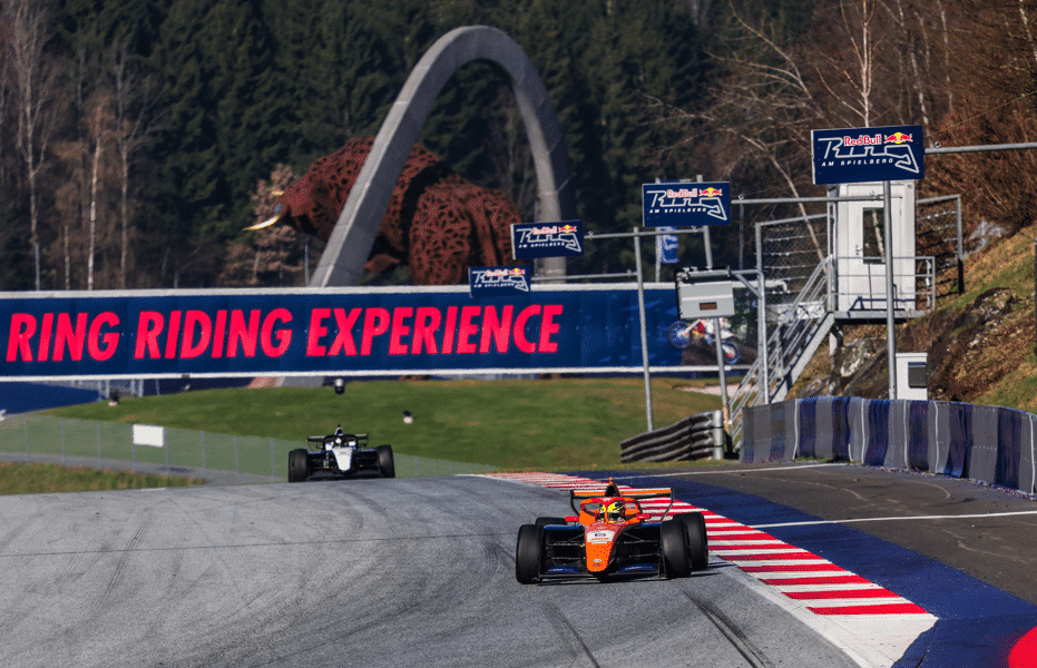 piloti FREC durante i test a Spielberg (© archiviofotografico.acisport.it )