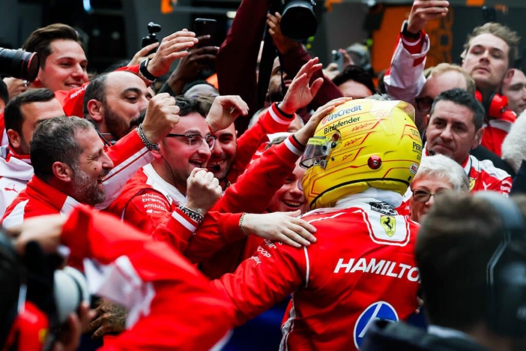 Lewis Hamilton ha parlato di quanto il team sia stato fondamentale nella sua rinascita