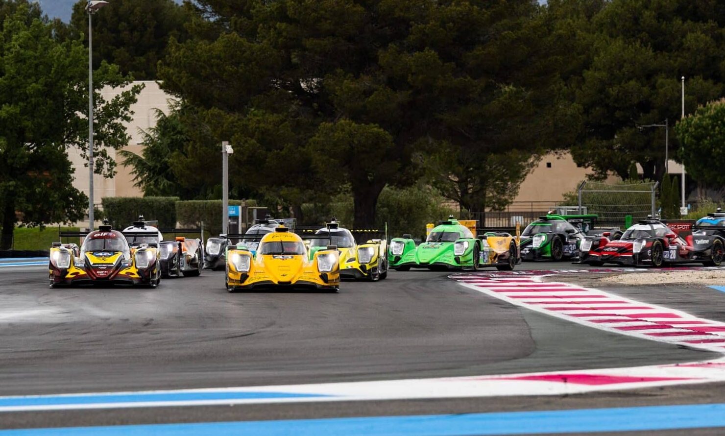 La partenza della 4 Ore di Le Castellet 2025 (© Marcel Wulf / European Le Mans Series - FocusPackMedia)