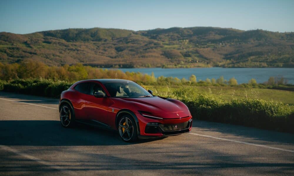Ferrari Purosangue Handling Speciale