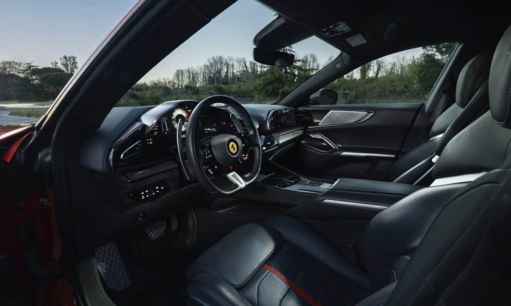 Ferrari Purosangue Handling Speciale interni