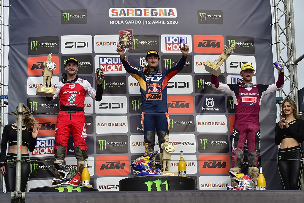 Il podio del Round MXGP di Riola Sardo 2026 (© mxgp.com)