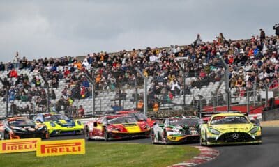 La partenza di Gara 2 del GT World Challenge Europe a Brands Hatch nel 2025 (© SRO / JEP)