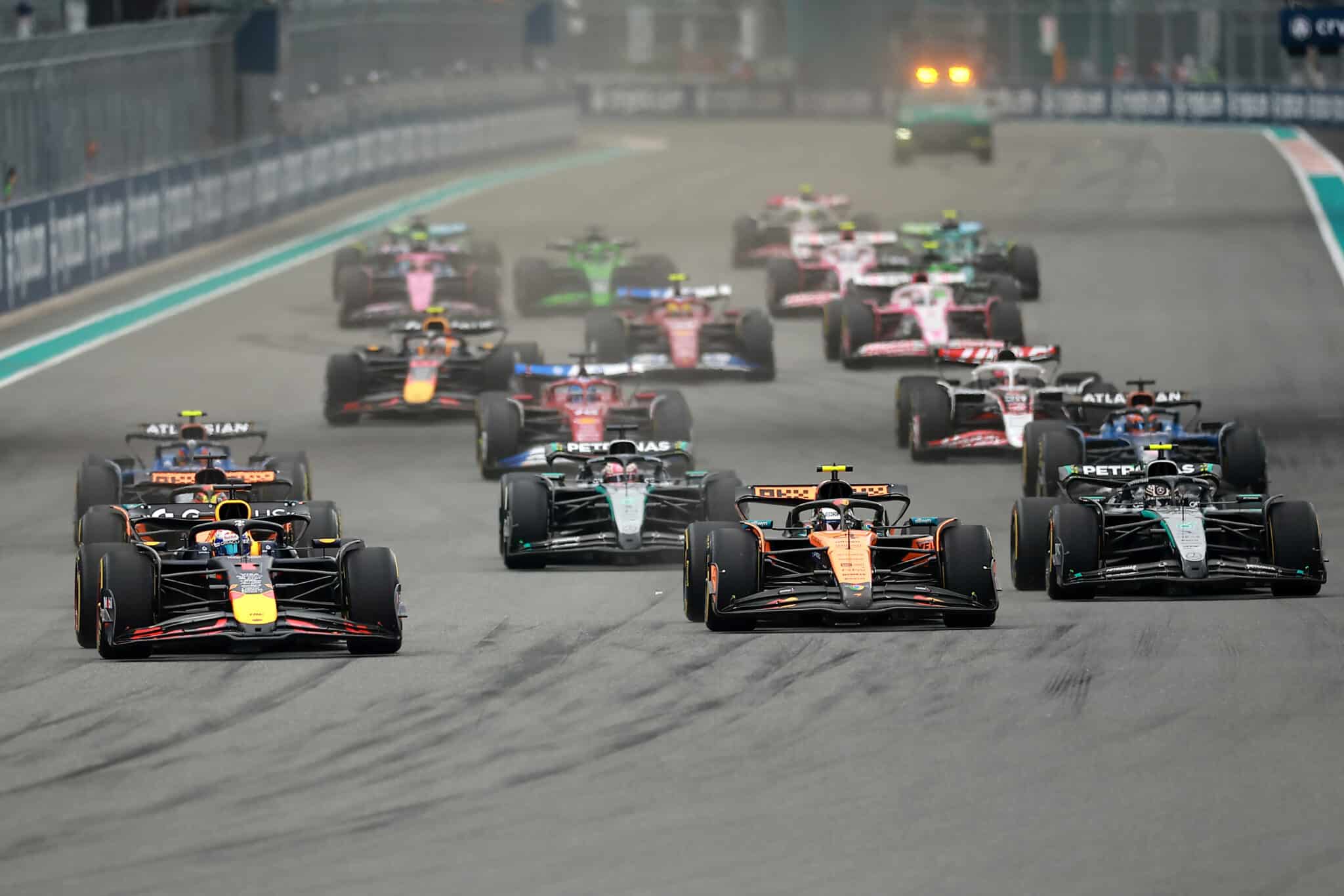 La partenza del GP di Miami 2025