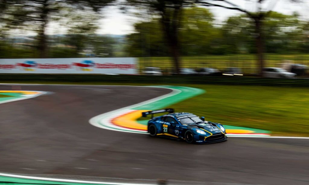 aston martin 27 prologo imola wec