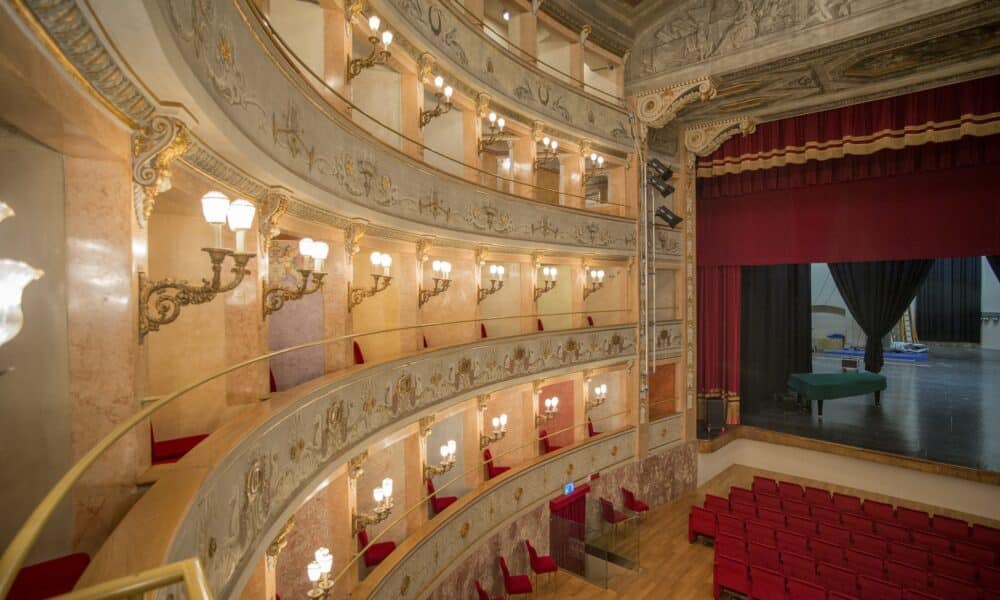 teatro Ebe Stignani di Imola (© comune.imola.bo.it)