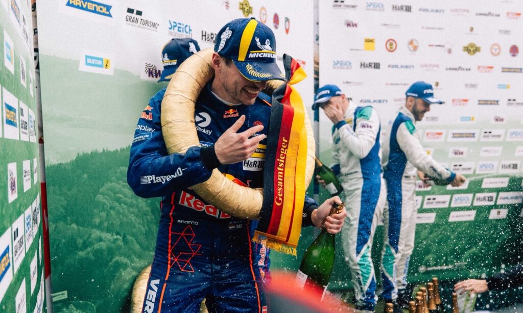 verstappen nls2 nurburgring