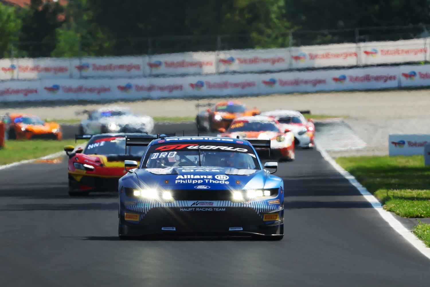 La #64 Ford Mustang HRT prima nelle qualifiche GT World Challenge a Monza (© SRO/JEP)