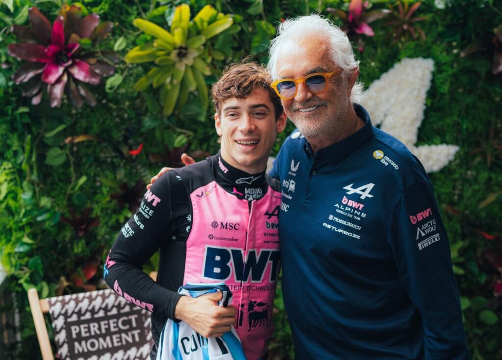 Franco Colapinto con Flavio Briatore