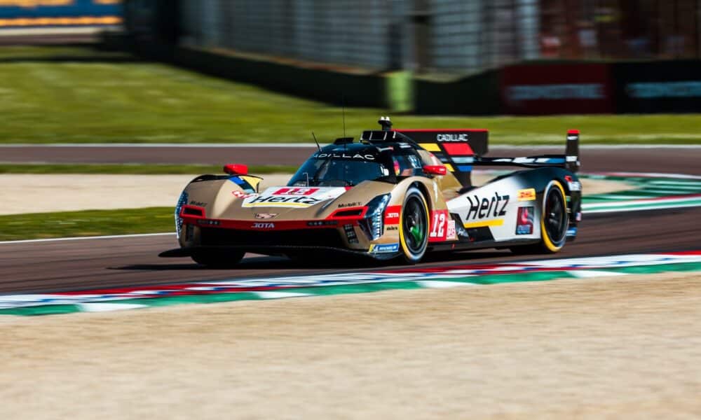La Cadillac in pista a Imola (© FIA WEC / DPPI)