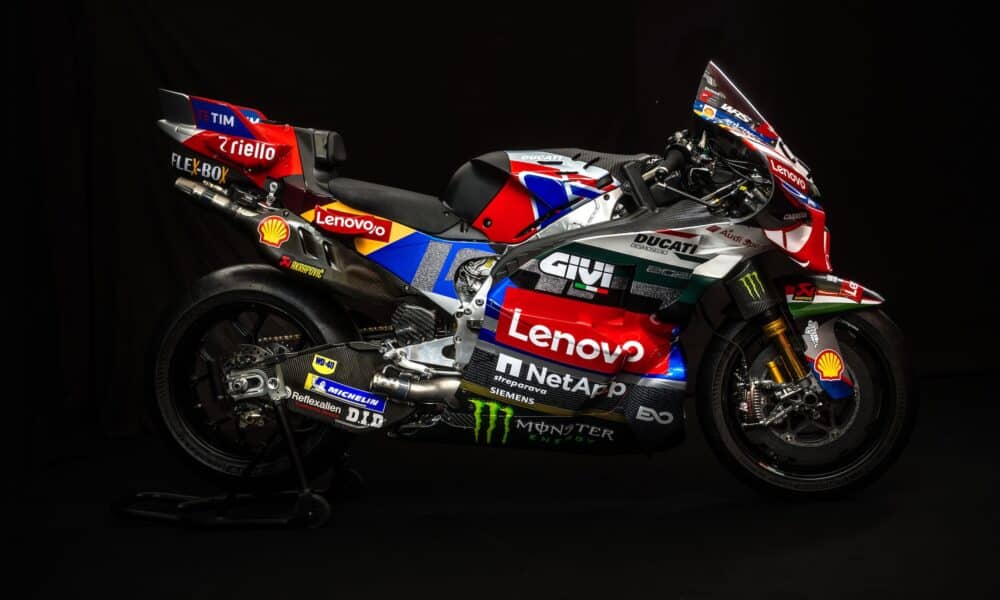 La Desmosedici 2026 nella livrea 100 anni Ducati (© Ducati Media House)