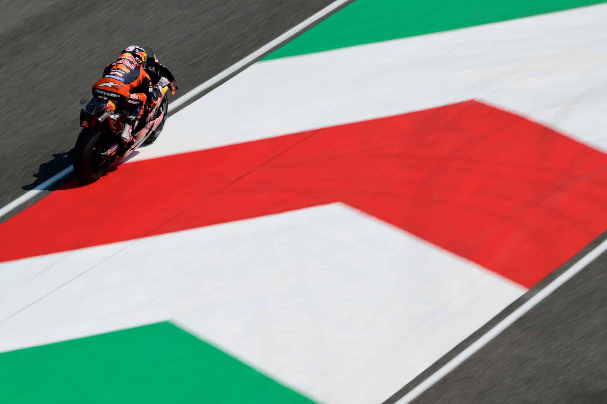 Enea Bastianini in azione al Mugello nel 2025