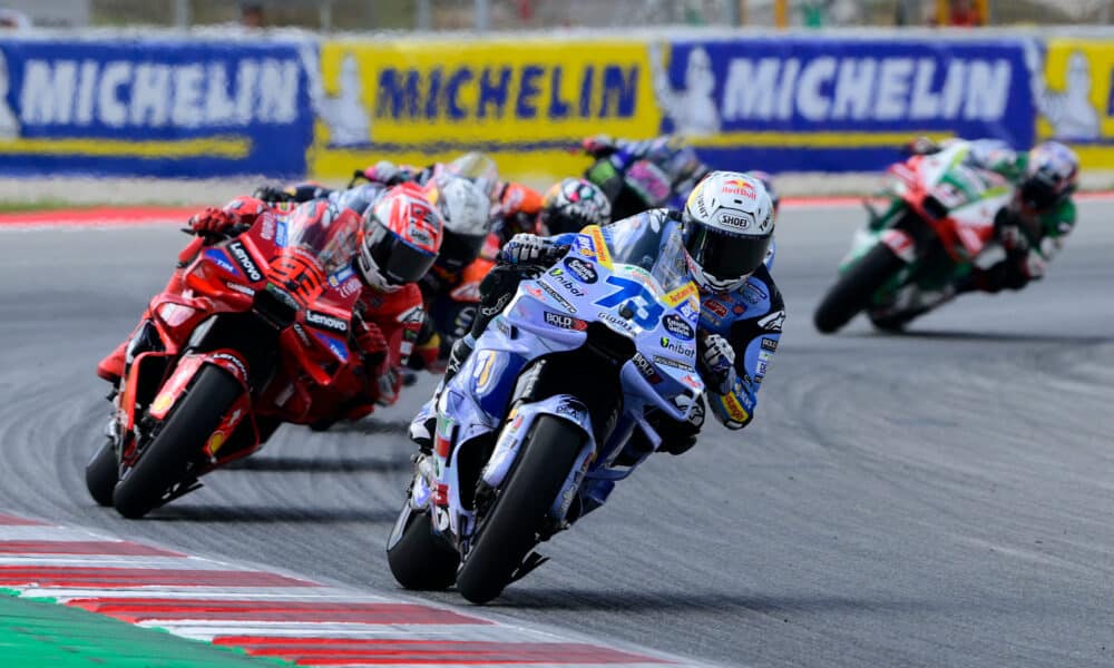 Alex Marquez guida la gara del GP di Catologna 2025
