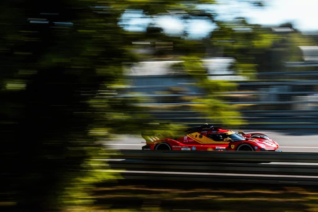 Ferrari #51 in azione a Le Mans