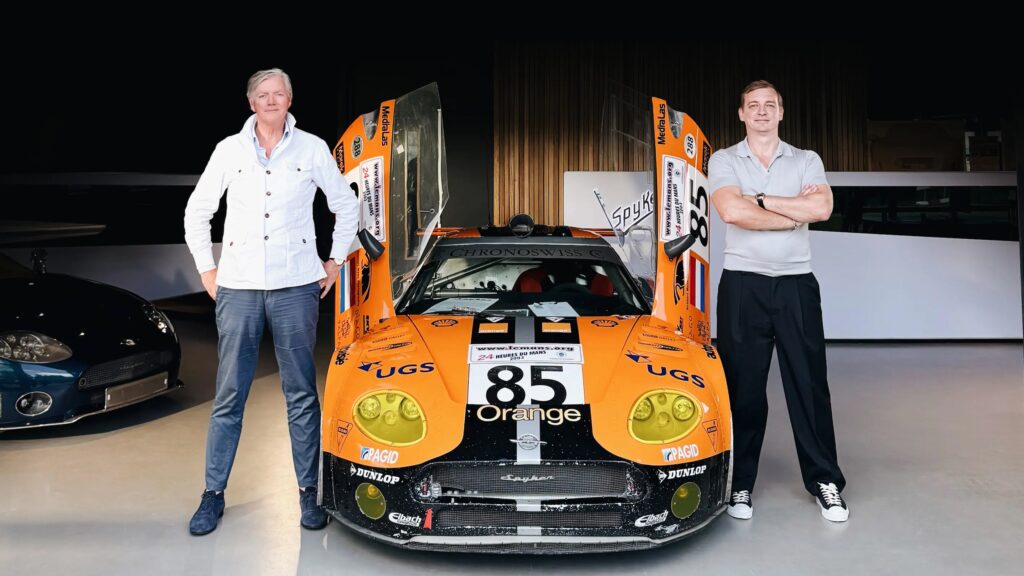 Volodymyr Nosov di W Group e il CEO Spyker Victor Muller (© spykercars.com)