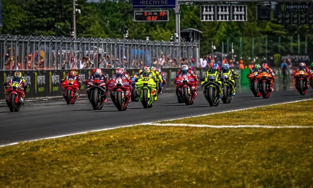 La partenza della Sprint Race del GP della Repubblica Ceca (© motogp.com)