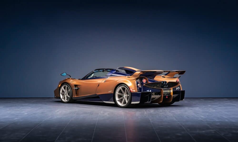 Pagani Huayra 70 Derecho