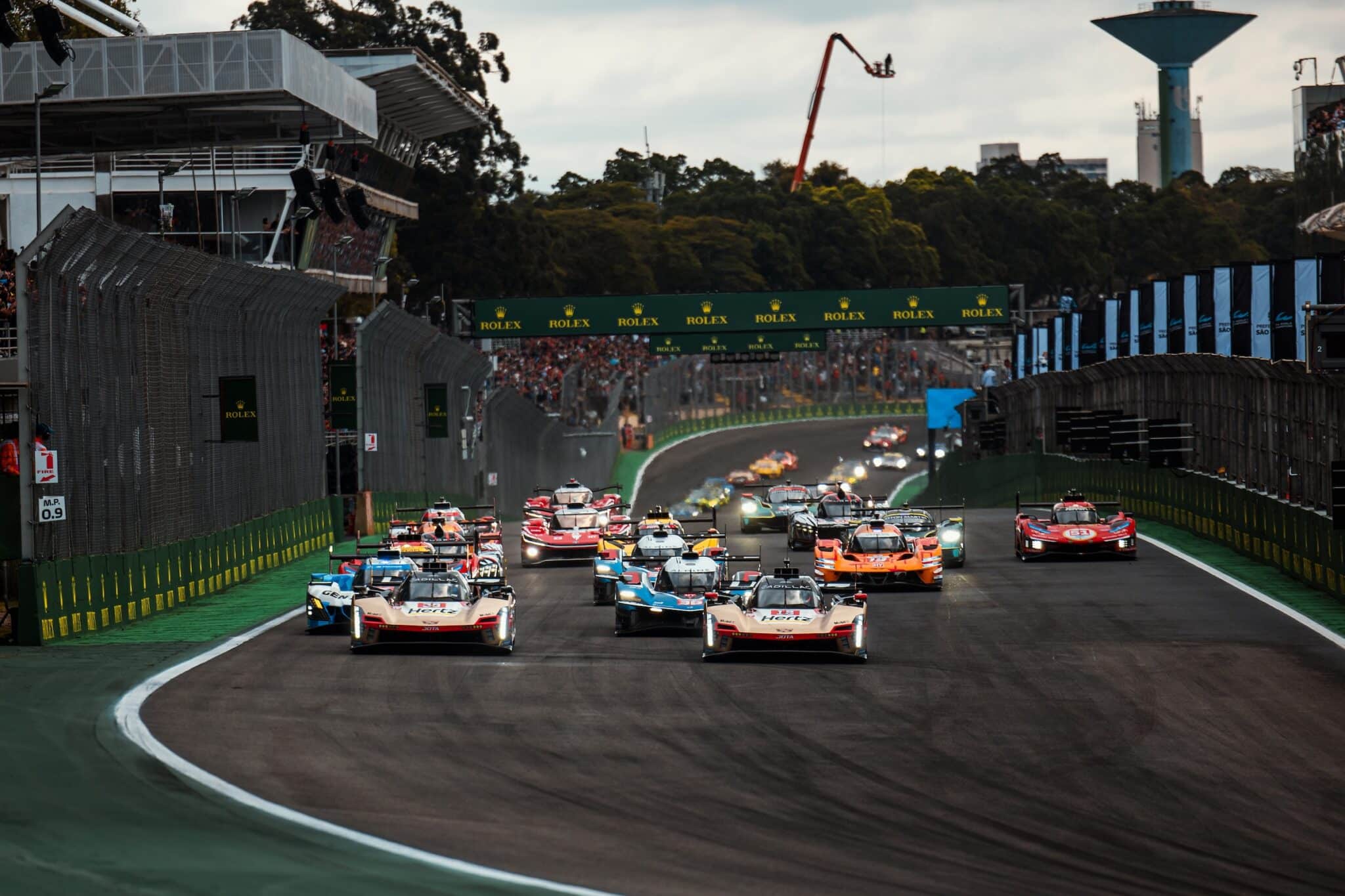 La partenza della 6 Ore di San Paolo WEC 2026 (© FIA WEC/DPPI)