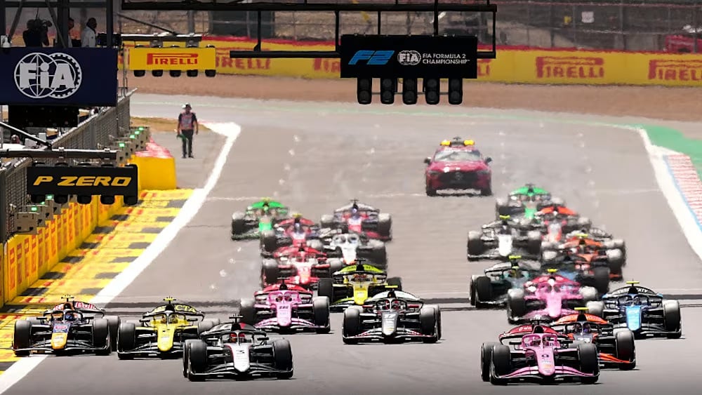 f2 silverstone sprint