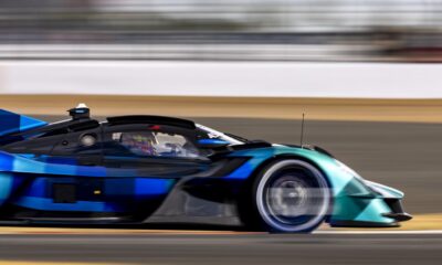 L'Aston Martin Valkyrie 2027 a Silverstone (© x.com/AMR_Official)