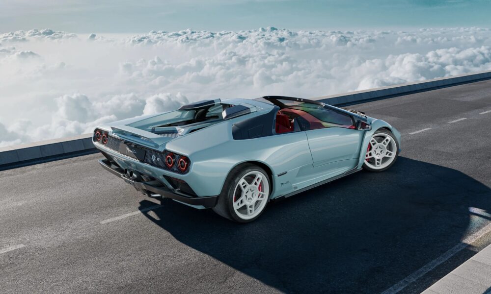 eccentrica v12 roadster