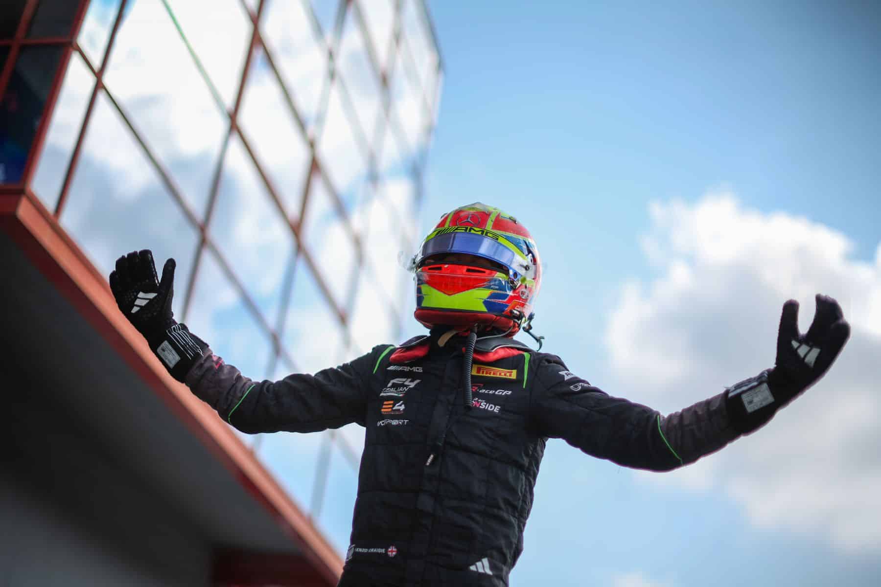Kenzo Craigie vincitore Gara 3 F4 round di Imola (© archiviofotografico.acisport.it)