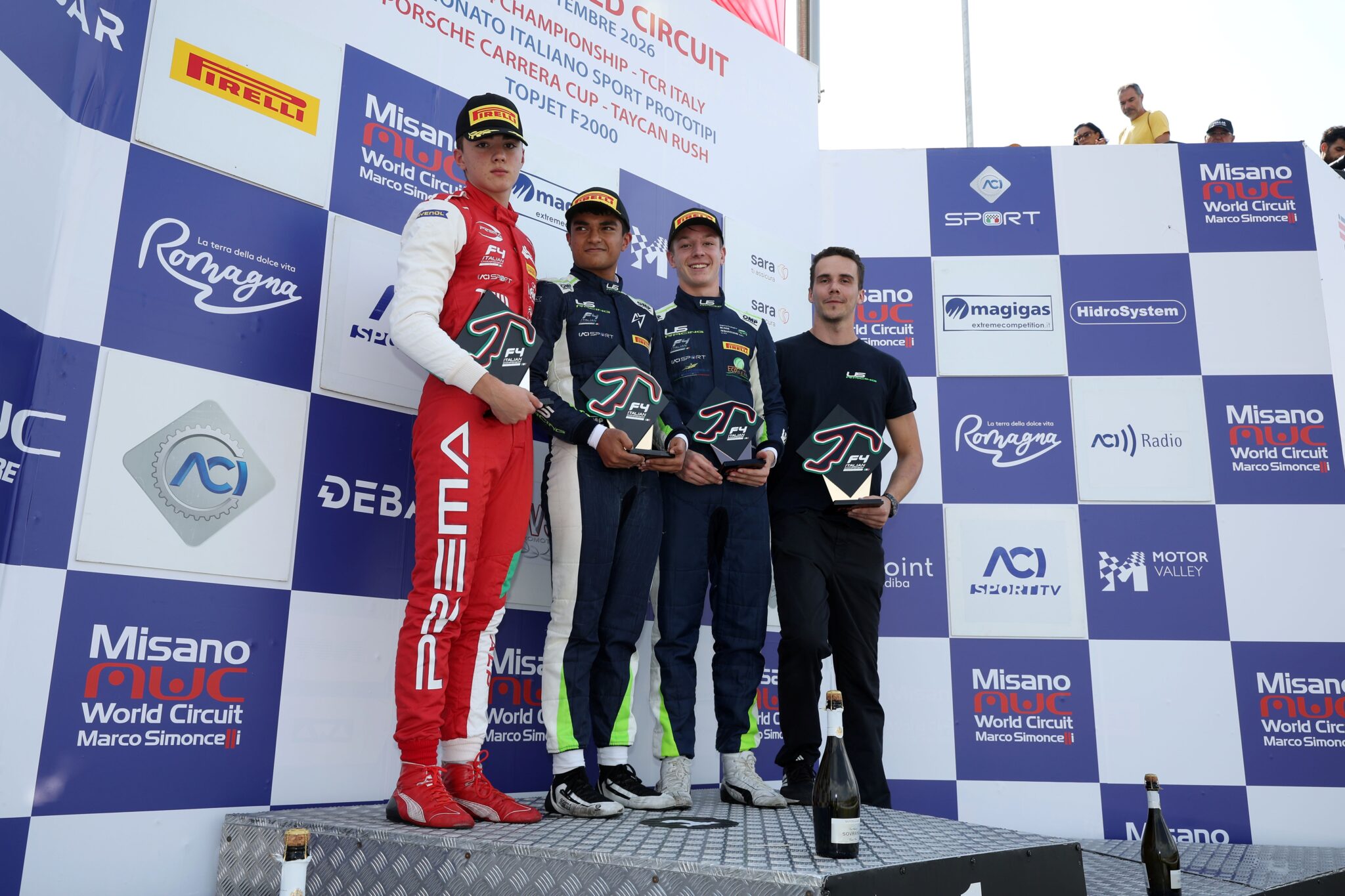 Podio con Bansal, AKsoy e Busso Gara 1 F4 round di Misano (© archiviofotografico.acisport.it)