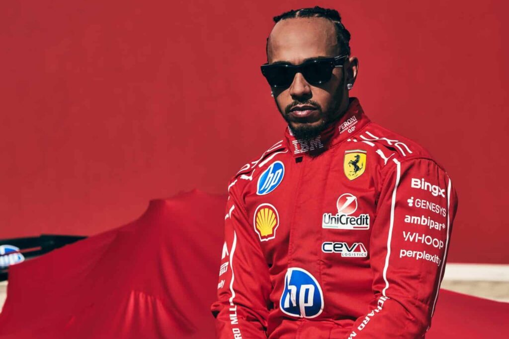 hamilton tuta ferrari monza