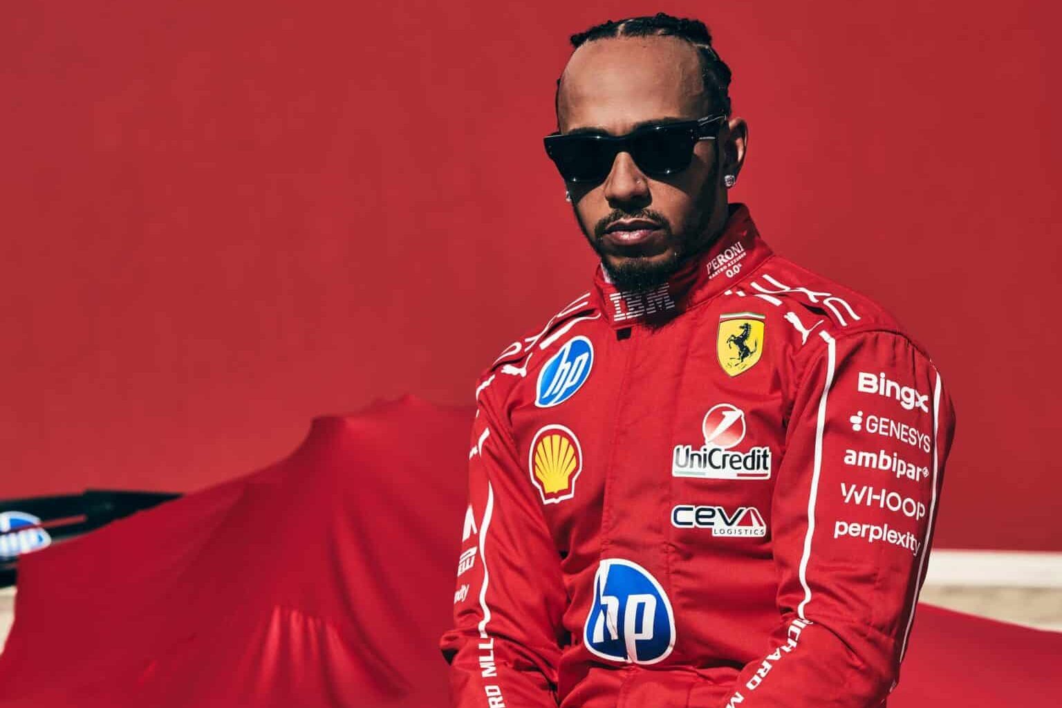 hamilton tuta ferrari monza