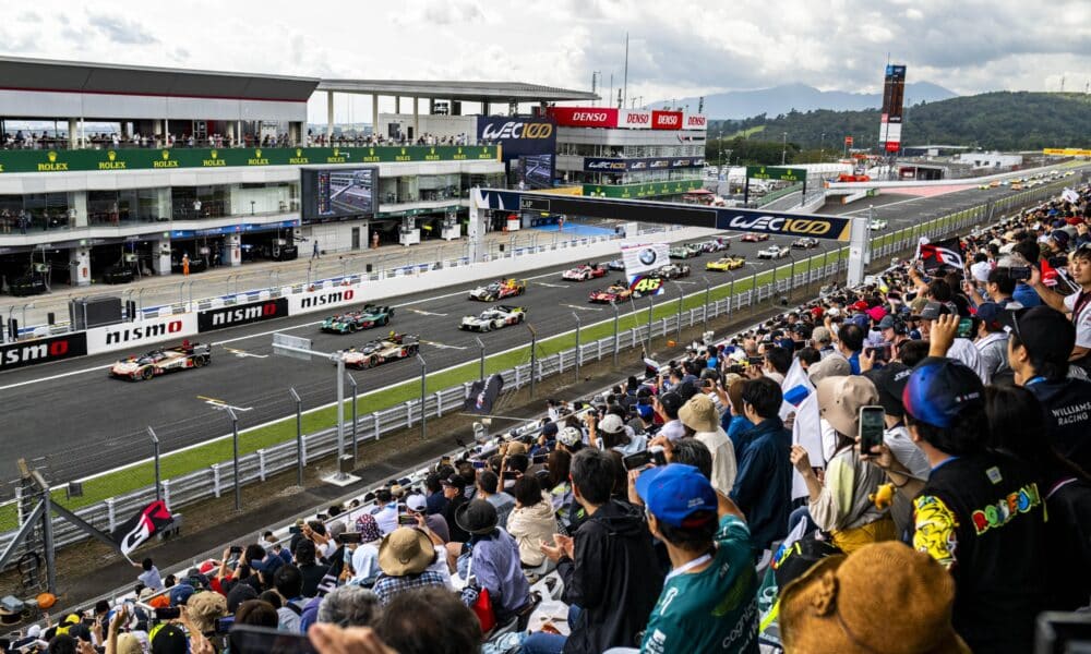 La partenza della 6 Ore del Fuji WEC 2025 (© DPPI / FIA WEC)